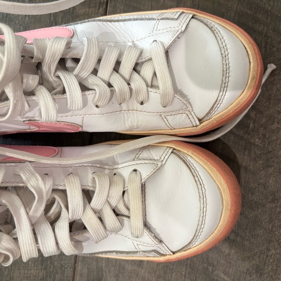 Nike Blazer Mid ‘77 summit white/pink foam Sneakers - Big Kids - Picture 8 of 8